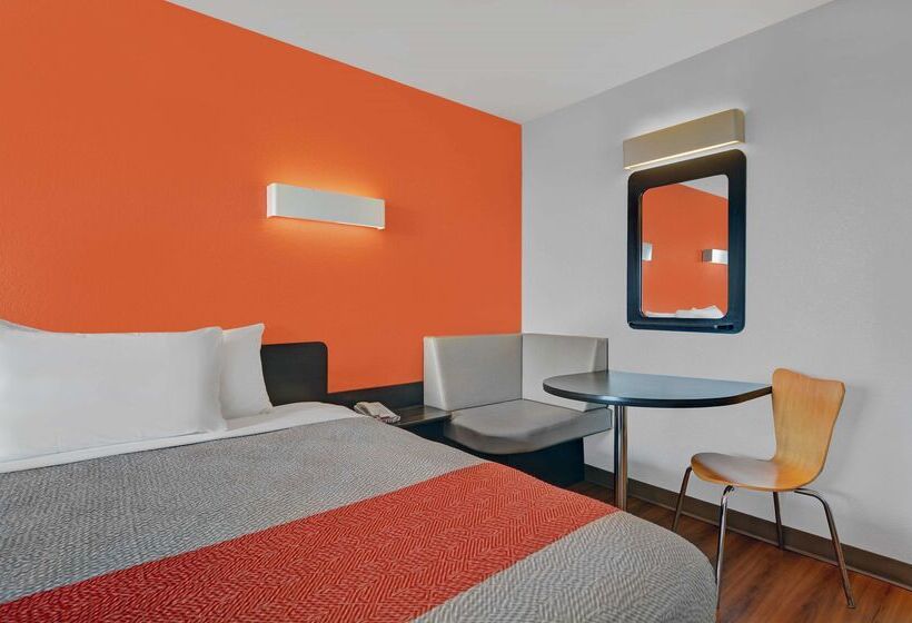 Motel 6 Cutler Bay, Fl