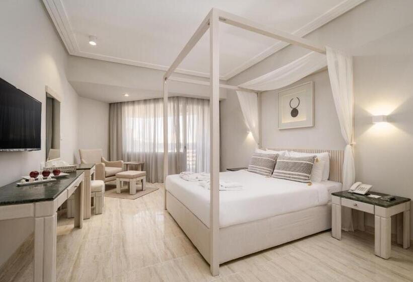 استراحتگاه Sindbad Club