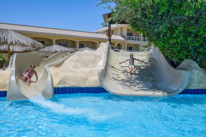 استراحتگاه Sindbad Club