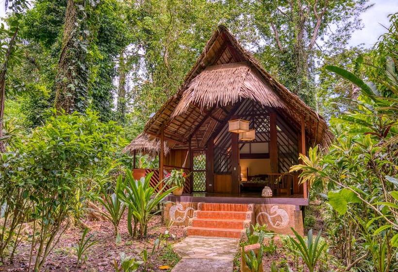 Shawandha Ecolodge