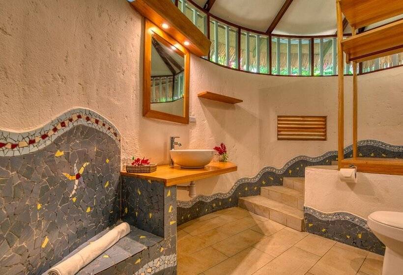 Shawandha Ecolodge