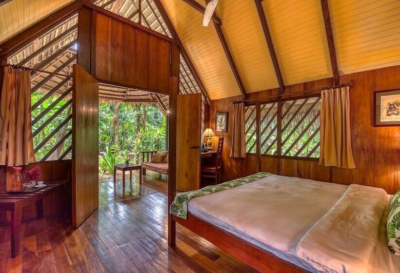 Shawandha Ecolodge