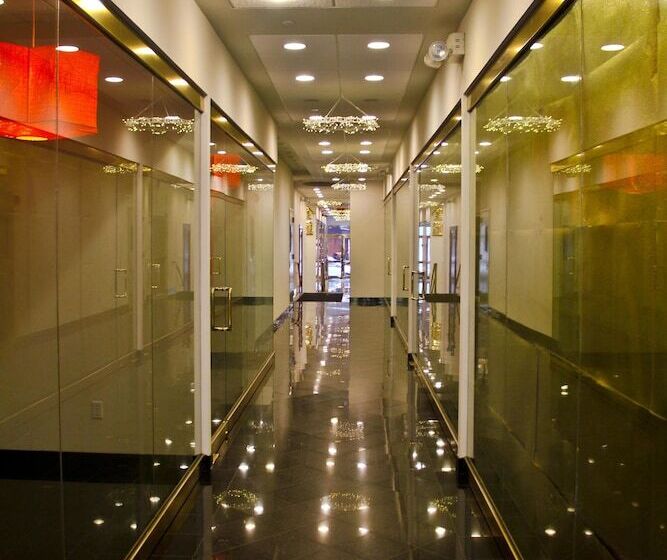 Fotos del hotel 91:  9