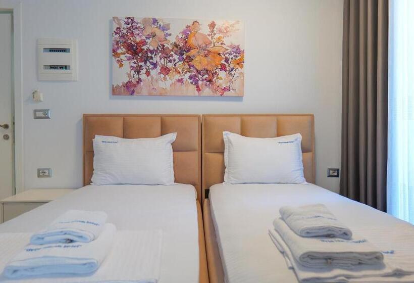 Three Islands Hotel Of Ksamil