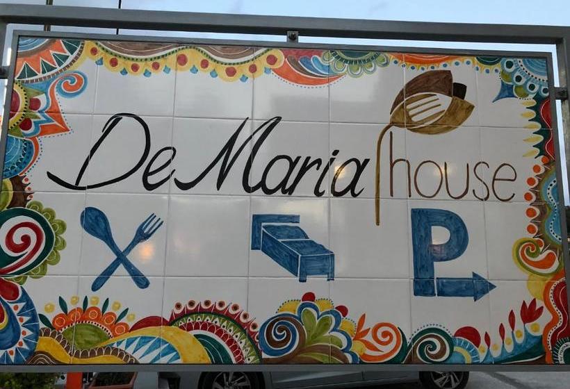 Bed and Breakfast De Maria House