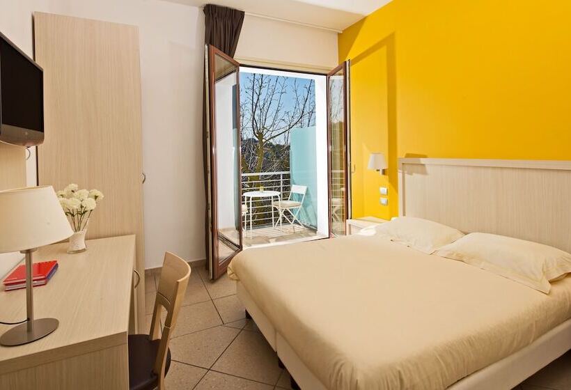 Bed and Breakfast De Maria House