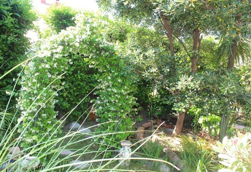 צימר Maison Prades Chambre D Hotes