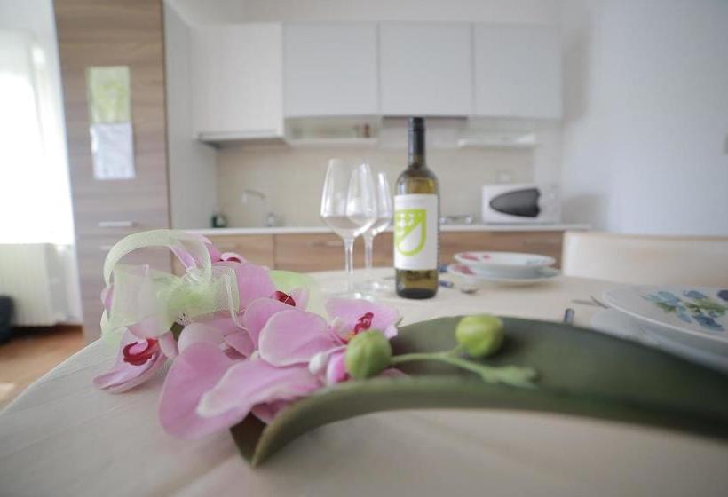 בית מלון כפרי Agriturismo Shanti House