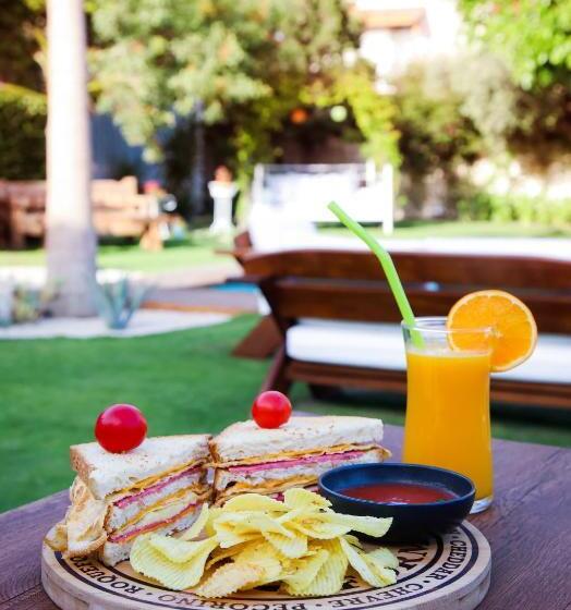 בית מלון כפרי Cadde 75