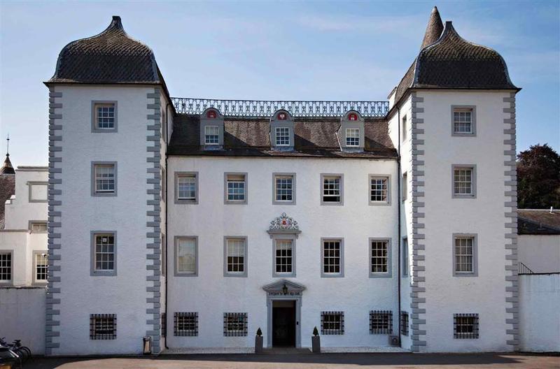 فندق Barony Castle