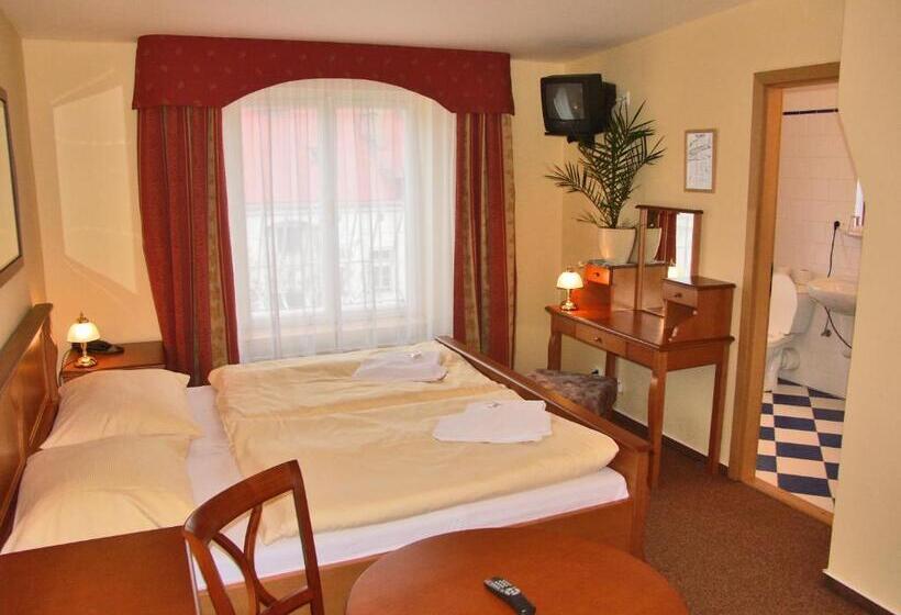 Fotos del hotel Brezina Pension:  17