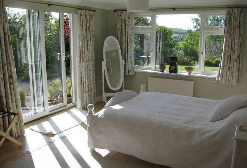 ホテル Broadhayes