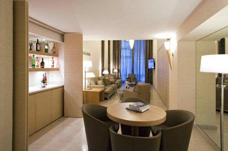 בית מלון כפרי Central