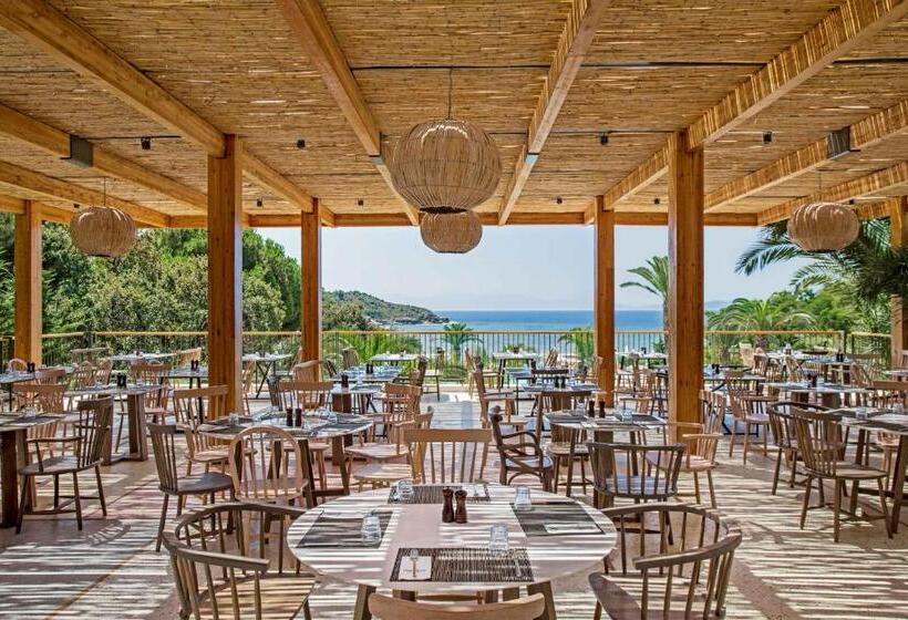 هتل Club Marvy