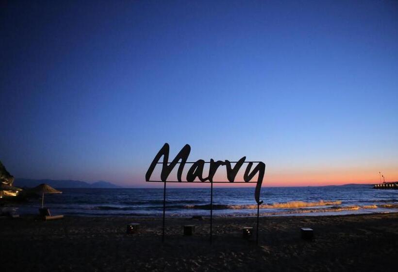 هتل Club Marvy