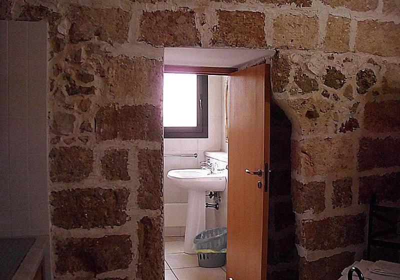 هتل B&b Dimora Vicolungo