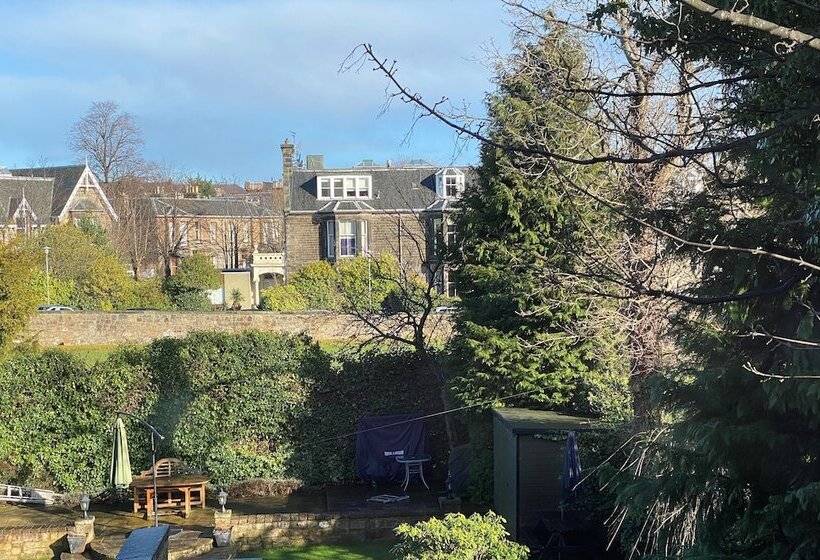 هتل Glenalmond House