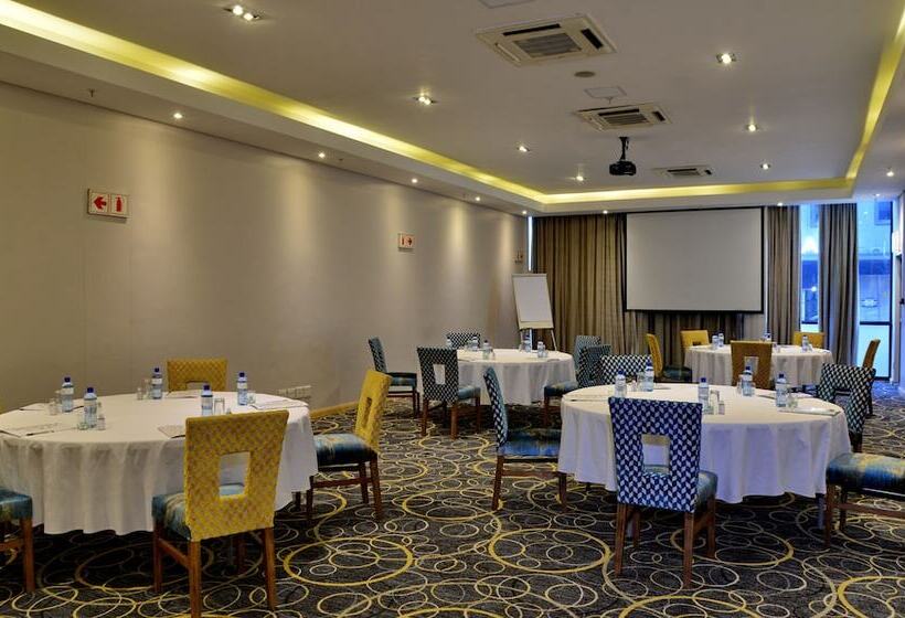 ホテル Cresta Grande Cape Town