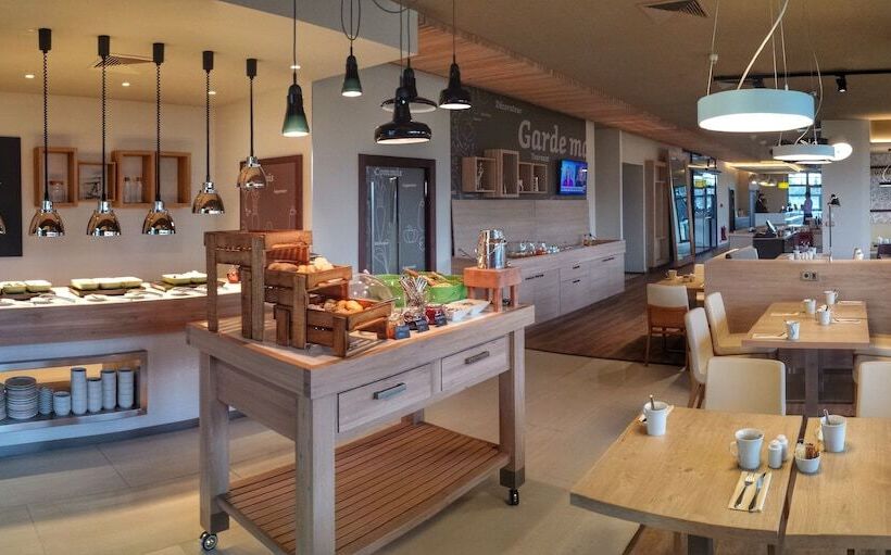 Fotos del hotel Holiday Inn Prague Airport, An Ihg:  5