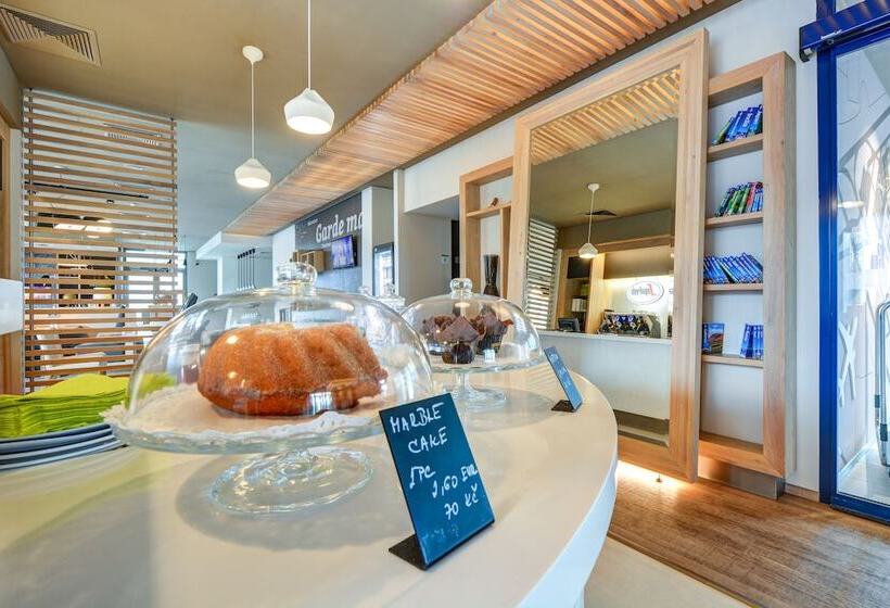 Fotos del hotel Holiday Inn Prague Airport, An Ihg:  11