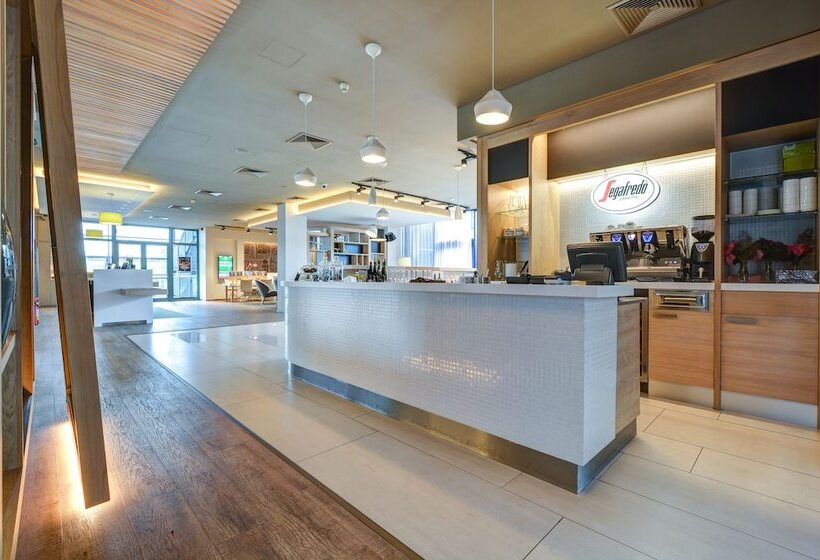 Fotos del hotel Holiday Inn Prague Airport, An Ihg:  12