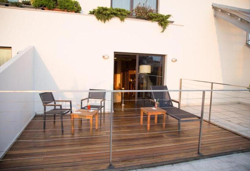 Fotos del hotel Holiday Inn Istanbul Sisli, An Ihg:  20