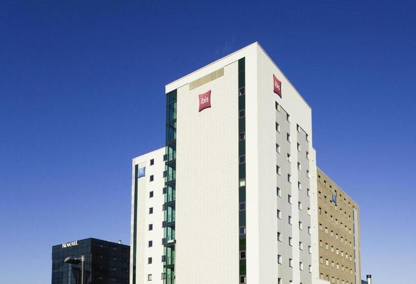 هتل Ibis Birmingham Airport Terminal Building  Nec