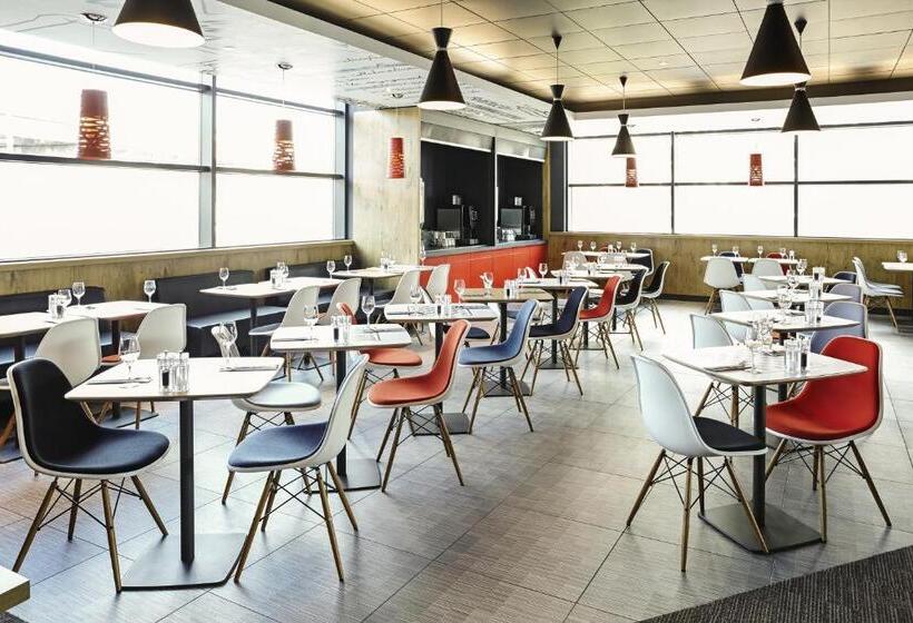 هتل Ibis Birmingham Airport Terminal Building  Nec