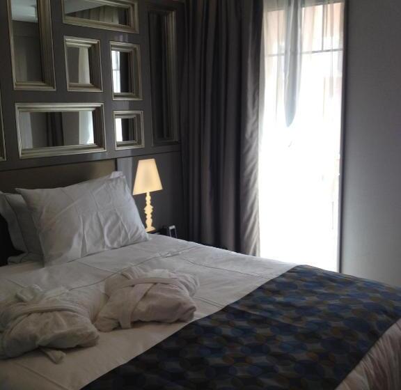 Fotos del hotel La Villa:  3