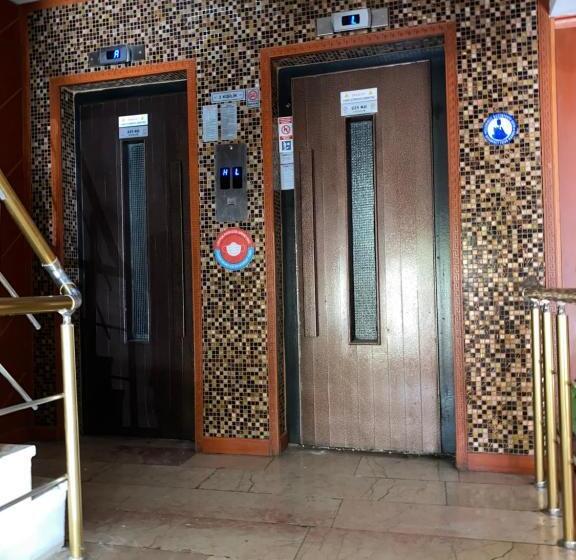 Fotos del hotel Monopol:  17