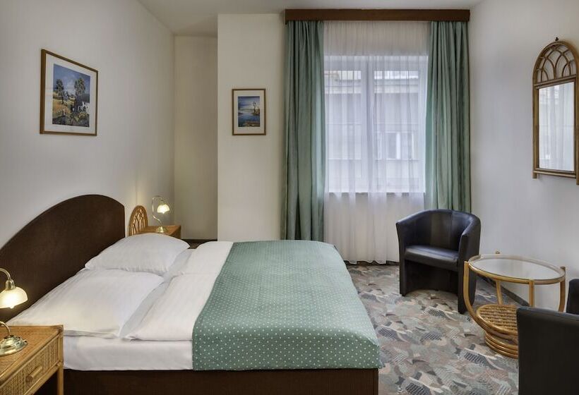 Fotos del hotel Otar:  4