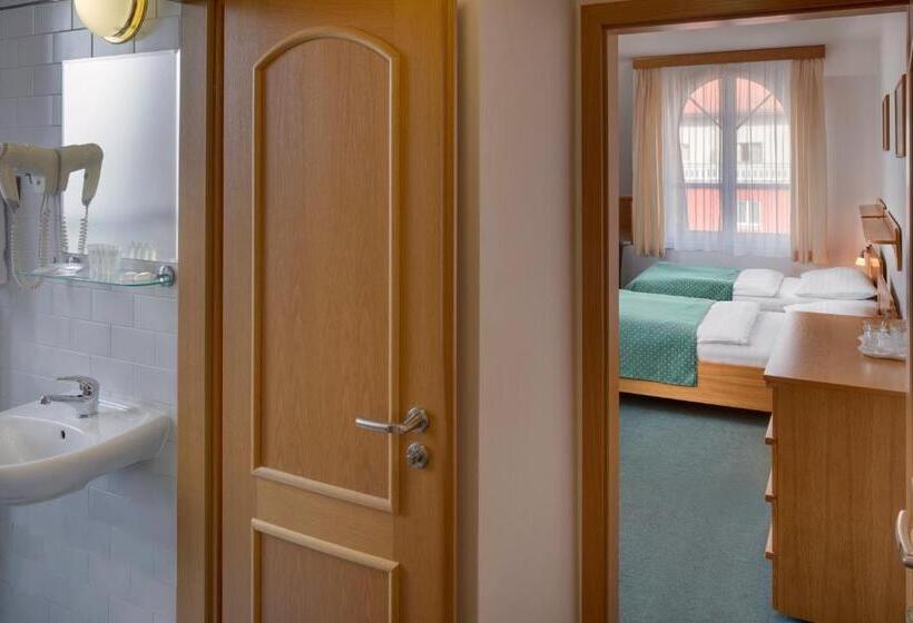 Fotos del hotel Otar:  31