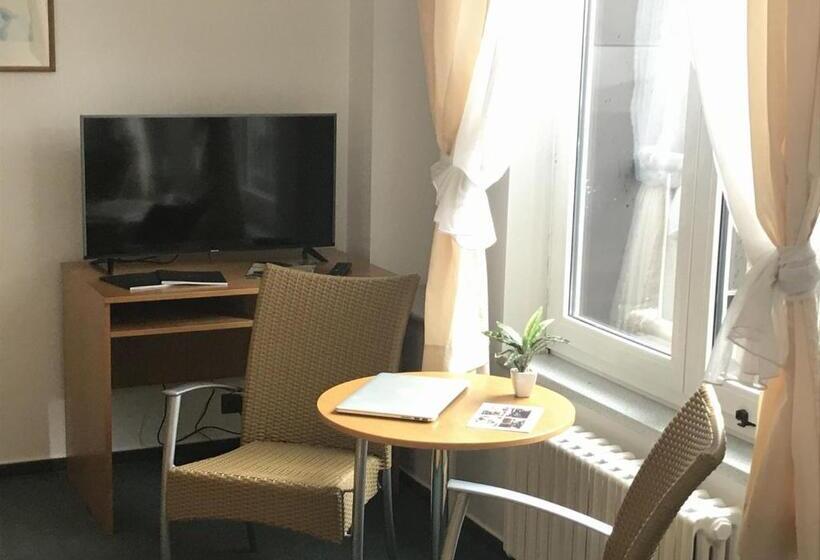 Fotos del hotel Otar:  19