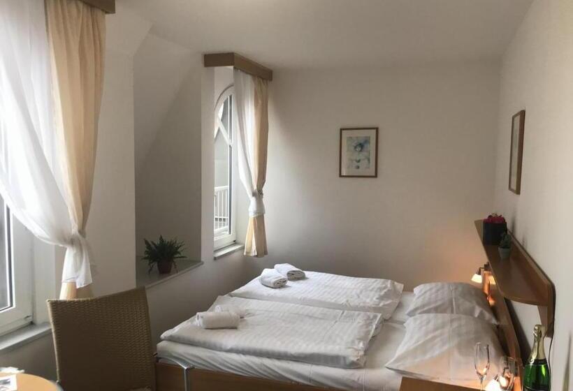 Fotos del hotel Otar:  5