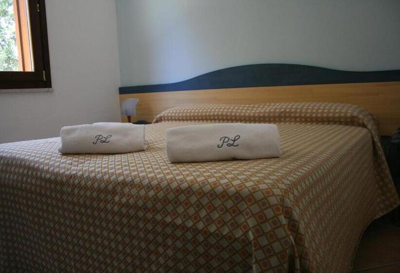 هتل Residence Punta Longa