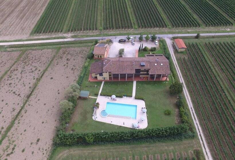 교외 호텔 Il Milione Country