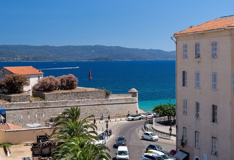 هتل San Carlu Citadelle Ajaccio