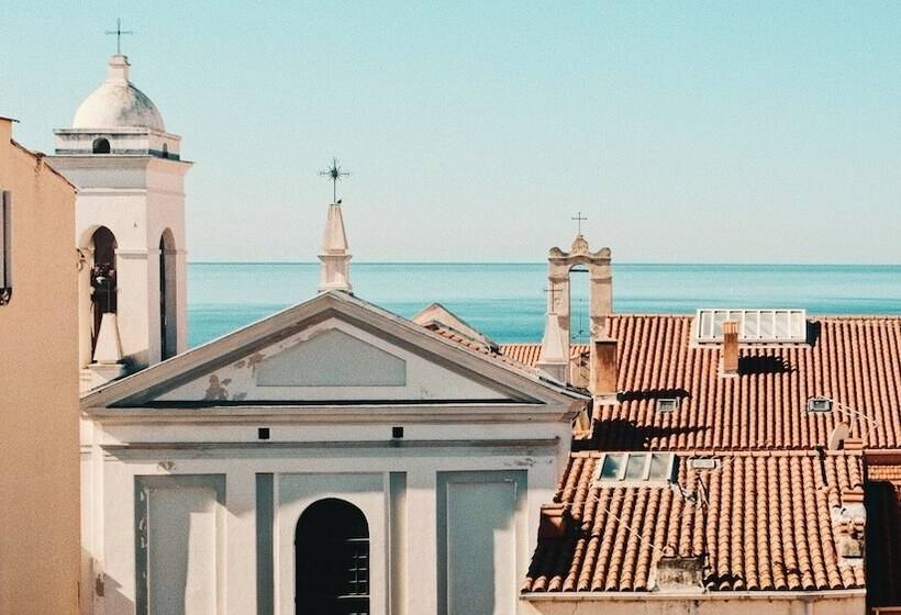 هتل San Carlu Citadelle Ajaccio