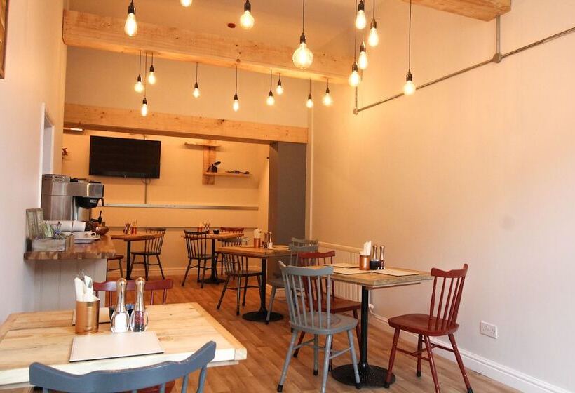 בית מלון כפרי Scarborough Travel And Holiday Lodge