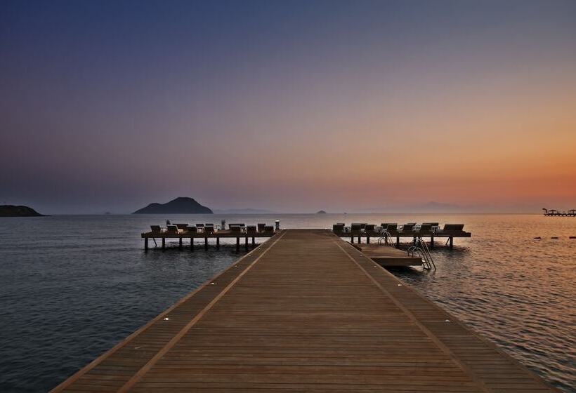 هتل Sianji Wellbeing Resort