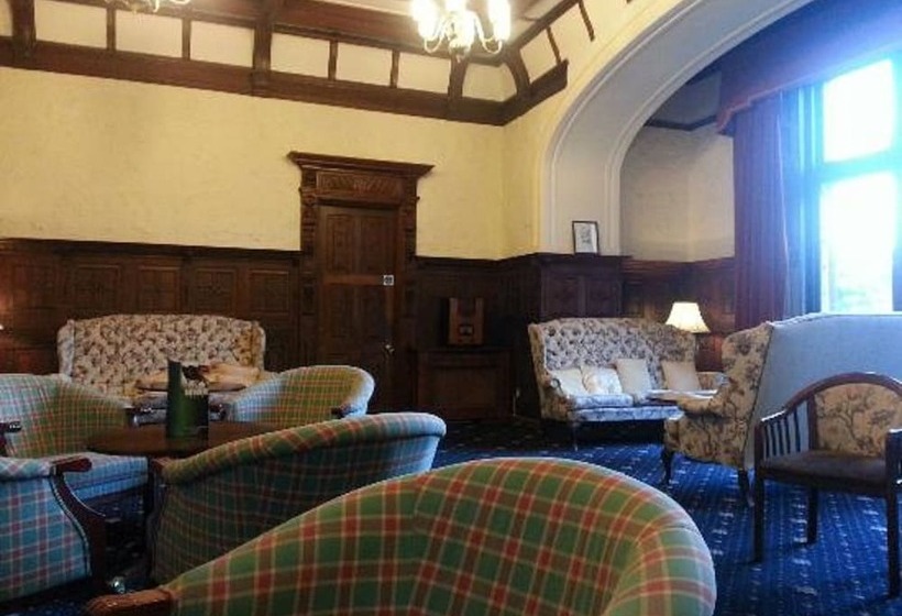 هتل Adamton Country House