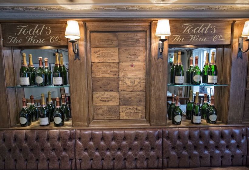 בית מלון כפרי The Sun Inn