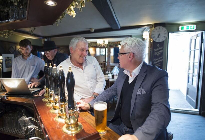 בית מלון כפרי The Sun Inn