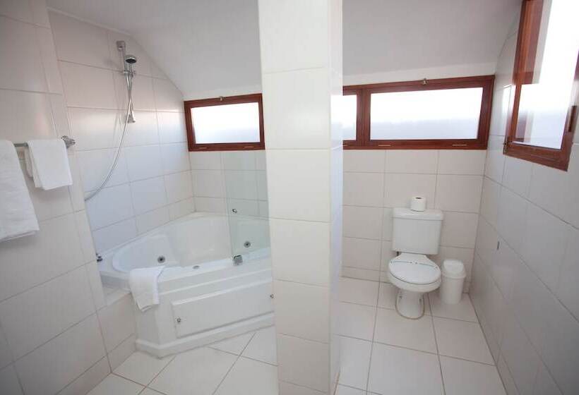 هتل Villa Antigua