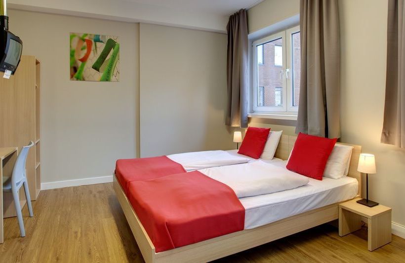 Отель Meininger London Hyde Park Hostel