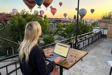 مُتل Nomads Cave Hotel & Rooftop