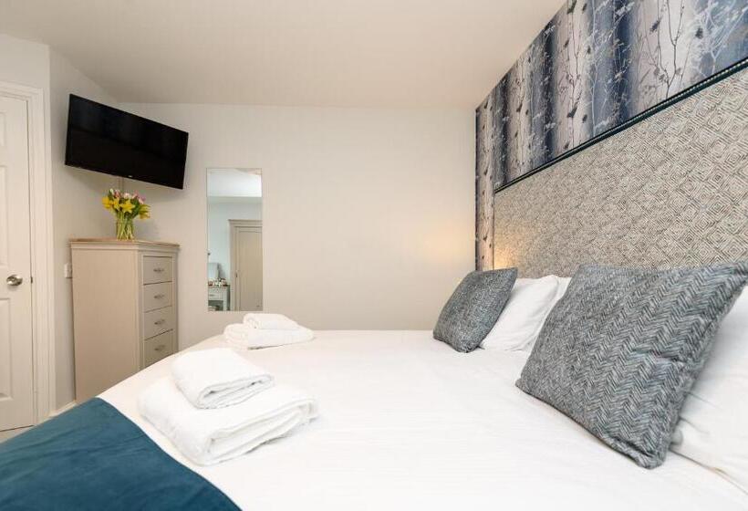 Portbyhan Hotel