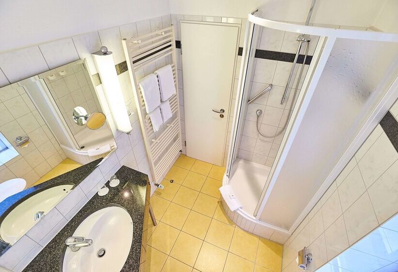 Seehotel Maria Laach