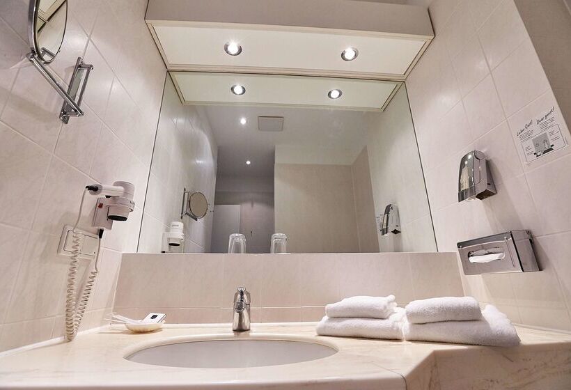 Seehotel Maria Laach