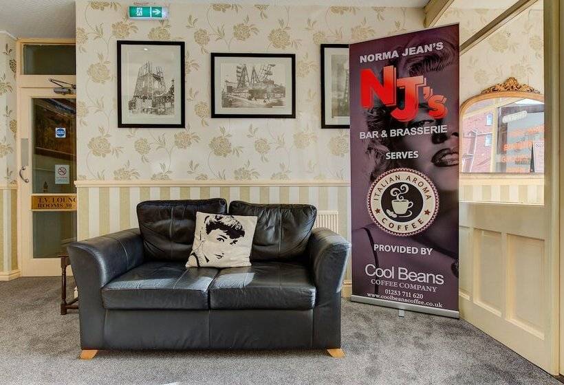 Fotos del hotel The Sandringham Court  & Legends Sports Bar:  59